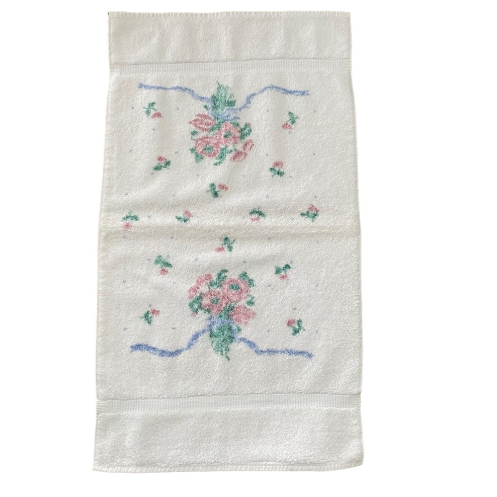 Vintage Castle By Dundee Hand Towel Pink Flowers Floral 100% Cotton  29” X 16”